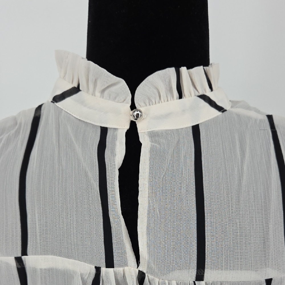 Who What Wear White Sleeveless Ruffle Mock Neck Striped Cami - Picture 11 of 15